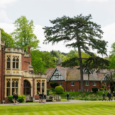 Internat England - RGS Surrey Hills